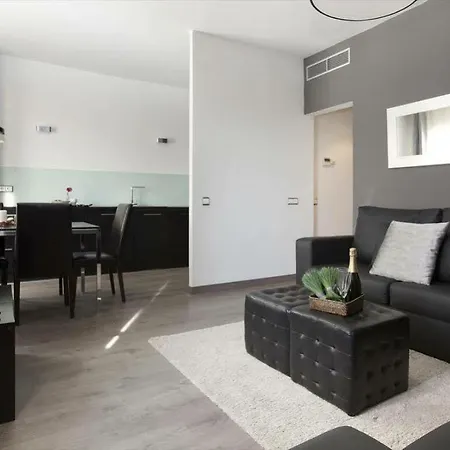 Alcam Encants Apartment